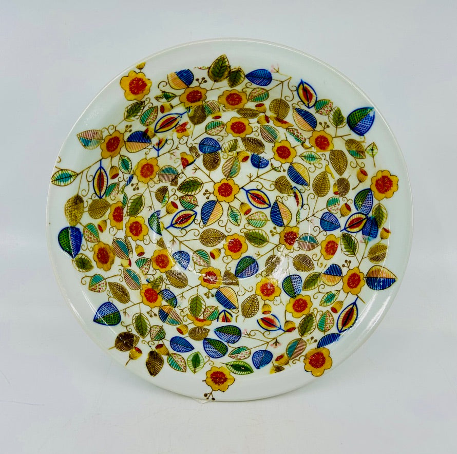A Singular Rimmed Porcelain Bowl