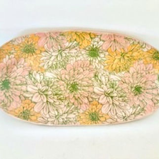 Porcelain Tray with Chrysanthemum FloralPattern